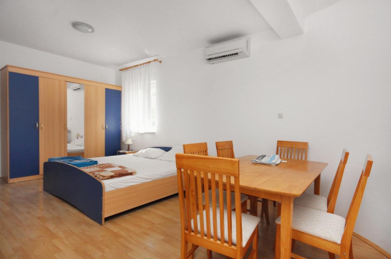 Apartments And Rooms With Parking Space Sveti Vid, Krk - 5323 Ngoại thất bức ảnh